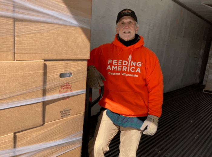 Volunteers Help Serve Food Pantries Across Eastern Wisconsin