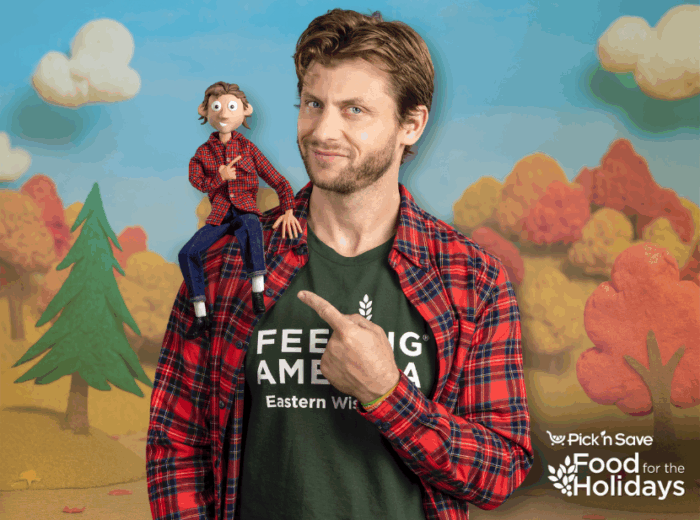 Charlie Berens Helps Kick Off Food for the Holidays Campaign